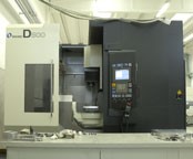 CNC Makino D500 5-axis